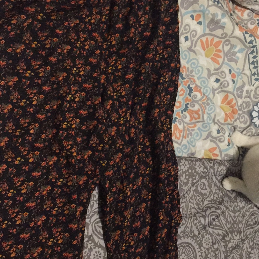 Gorgeous floral print bellbottoms